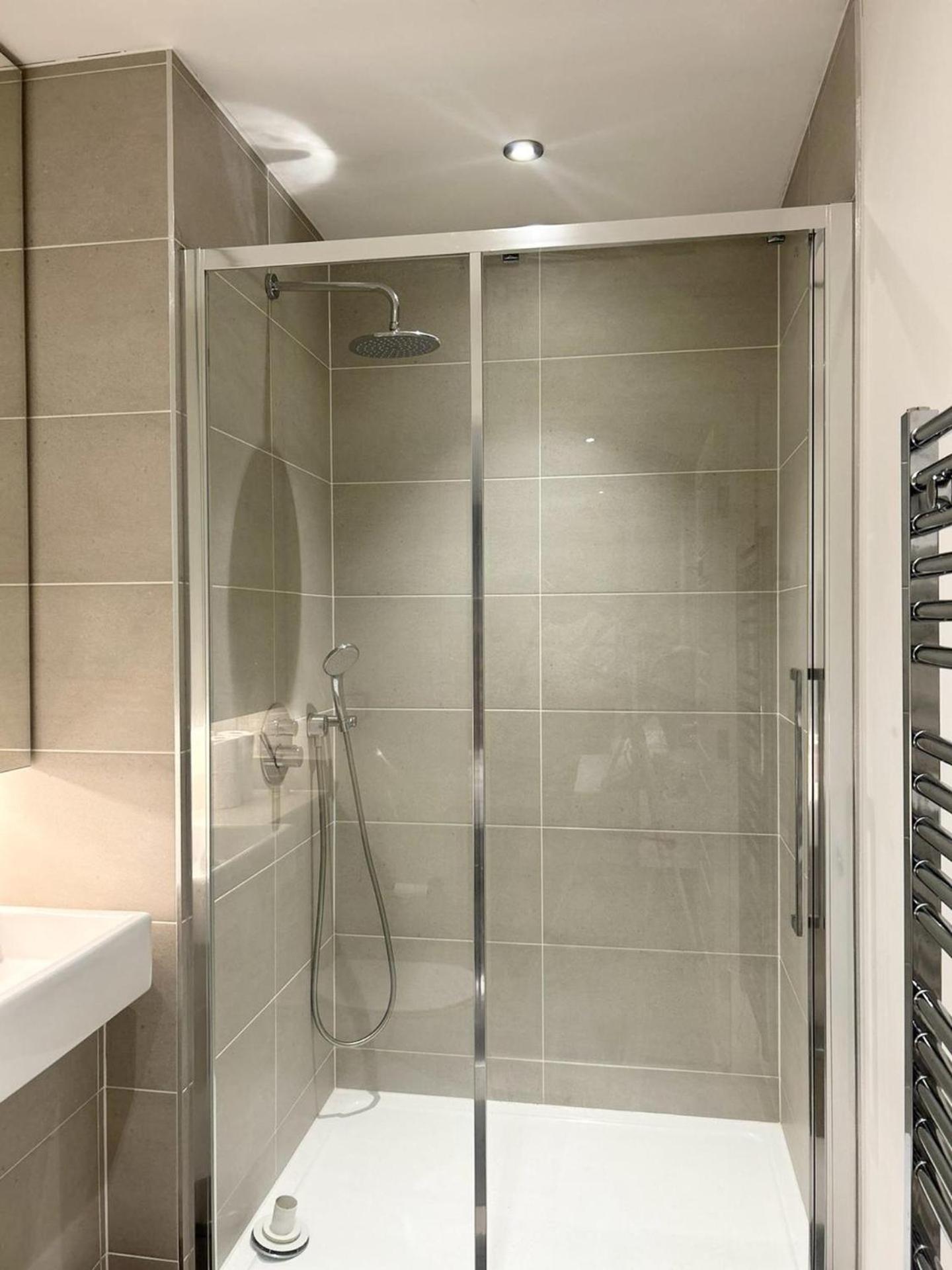 Beautiful 2-bed High Rise In Royal Wharf